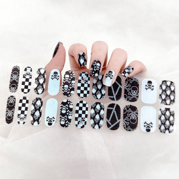 No. 44 Skull Chameleon